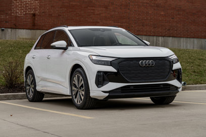 New 2025 Audi Q4 e-tron Premium Plus