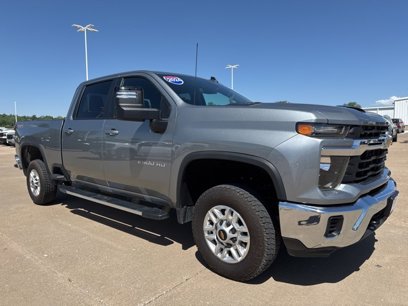 Used 2024 Chevrolet Silverado 2500 LT