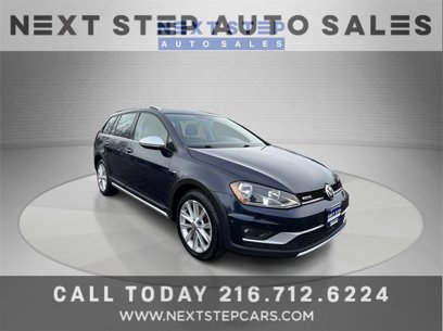 Used 2017 Volkswagen Golf Alltrack SE