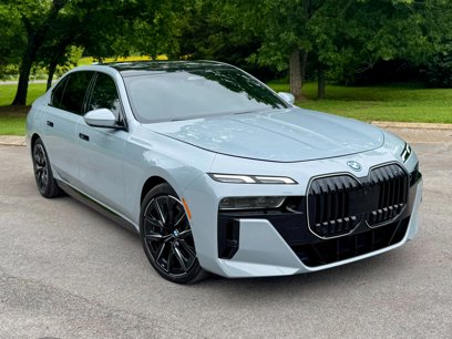 Used 2024 BMW i7 xDrive60 w/ Premium Package 2