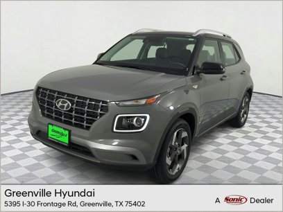 Used 2022 Hyundai Venue Limited w/ Cargo Package