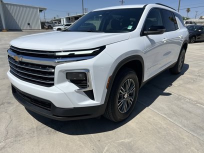 New 2025 Chevrolet Traverse LT