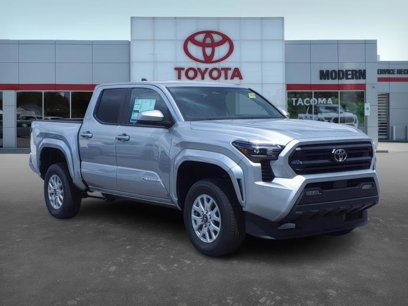 New 2024 Toyota Tacoma SR5