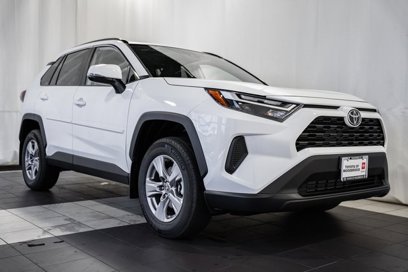 New 2025 Toyota RAV4 XLE