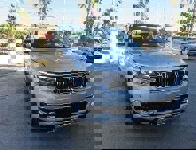 New 2023 Jeep Wagoneer Series III w/ Convenience Group I