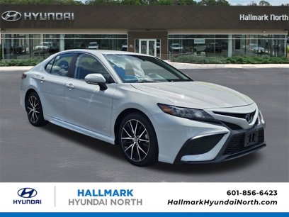 Used 2023 Toyota Camry SE