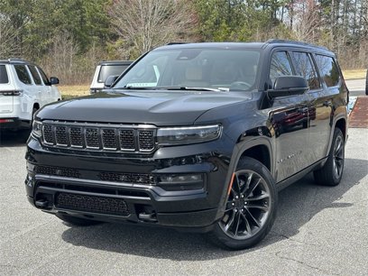 New 2025 Jeep Grand Wagoneer L Series III w/ Rear Seat Video Group 1