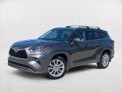 Used 2022 Toyota Highlander Limited