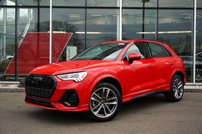 New 2025 Audi Q3 2.0T Premium