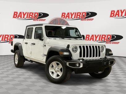 Used 2023 Jeep Gladiator Sport