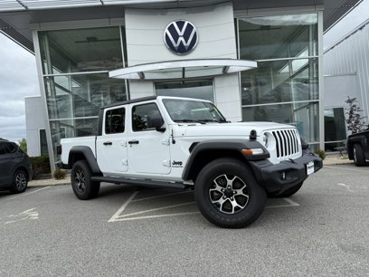 Used 2021 Jeep Gladiator Sport w/ Trailer Tow Package