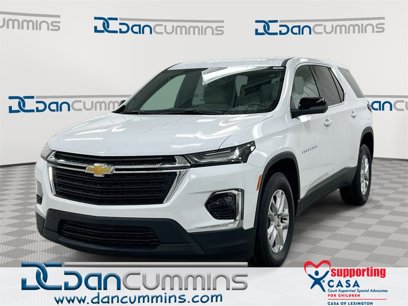 Used 2023 Chevrolet Traverse LS