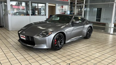 New 2024 Nissan Z Performance w/ Floor Mat Package