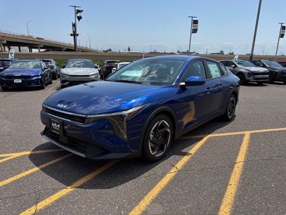 New 2025 Kia K4 EX