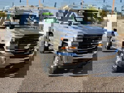 Used 2018 Chevrolet Silverado 1500 LT w/ Texas Edition
