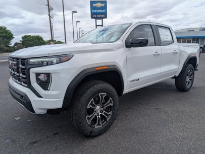 New 2025 GMC Canyon AT4