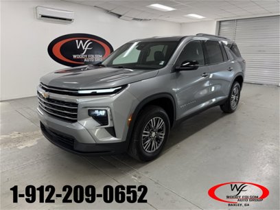 New 2026 Chevrolet Traverse LT w/ LPO, Floor Liner Package
