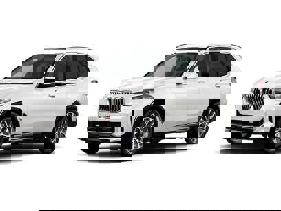 New 2024 BMW X5 xDrive40i w/ M Sport Package