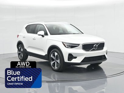 Used 2025 Volvo XC40 B5 Plus