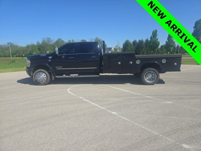 Used 2022 RAM 4500 4x4 Crew Cab DRW