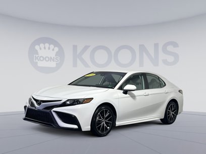 Used 2024 Toyota Camry SE