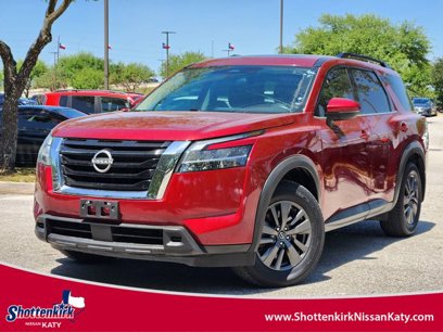 Used 2022 Nissan Pathfinder SV w/ SV Premium Package