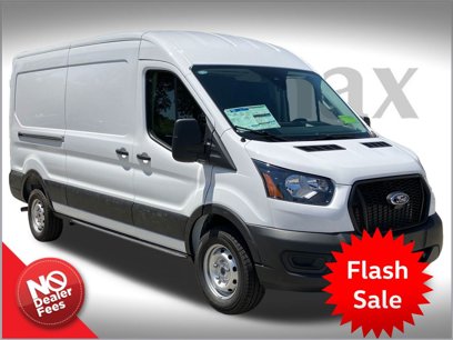 New 2025 Ford Transit 250 148 Medium Roof w/ Load Area Protection Package