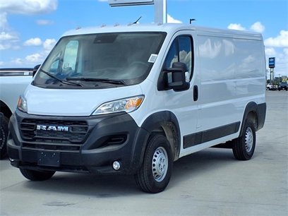New 2025 RAM ProMaster 2500 w/ Convenience Group