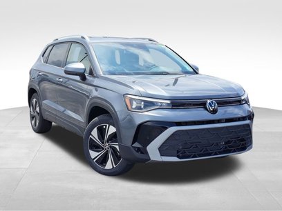 New 2025 Volkswagen Taos SE