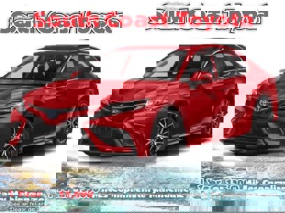 Used 2023 Toyota Camry SE