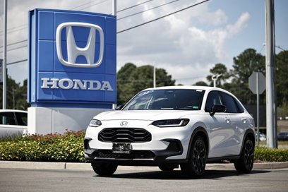Certified 2025 Honda HR-V Sport