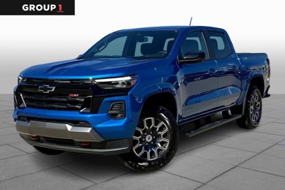 Used 2023 Chevrolet Colorado Z71 w/ Z71 Convenience Package 2