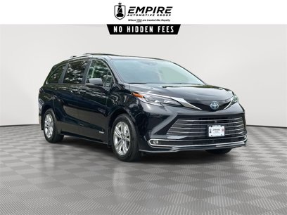 Used 2021 Toyota Sienna Platinum