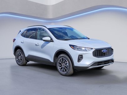 New 2025 Ford Escape SE