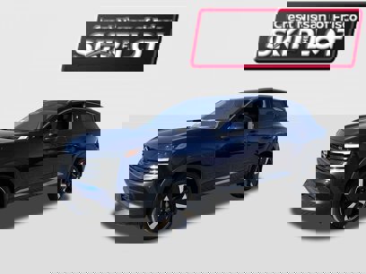 New 2025 Nissan Kicks SR w/ SR Premium Package