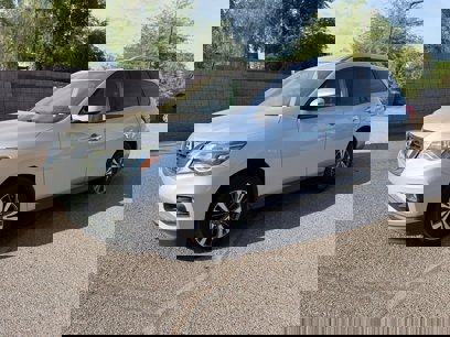 Used 2017 Nissan Pathfinder SV