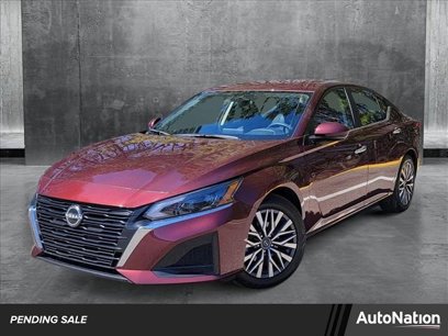 Used 2023 Nissan Altima 2.5 SV
