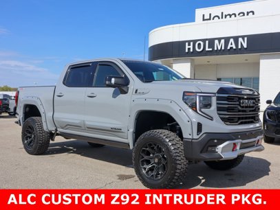 New 2025 GMC Sierra 1500 AT4 w/ Technology Package