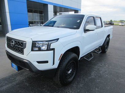 Used 2022 Nissan Frontier SV