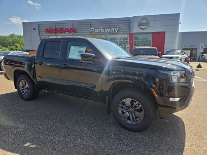 New 2025 Nissan Frontier SV