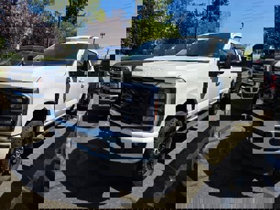 New 2025 Ford F350 Lariat
