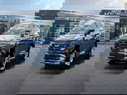 New 2025 Hyundai Tucson SE