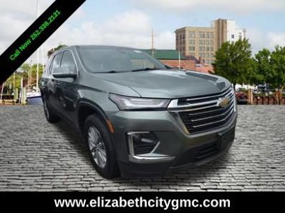 Used 2022 Chevrolet Traverse LT