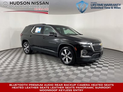 Used 2022 Chevrolet Traverse LT w/ LT Premium Package
