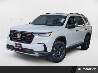 New 2025 Honda Pilot TrailSport