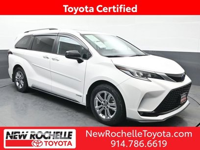 Certified 2021 Toyota Sienna XSE