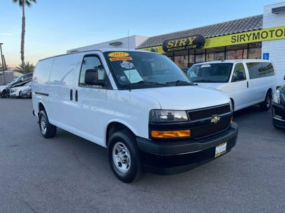 Used 2022 Chevrolet Express 3500 w/ Driver Convenience Package