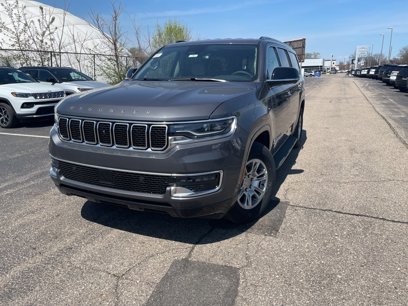 New 2024 Jeep Wagoneer L 4WD w/ Convenience Group I