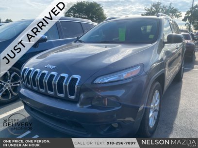 Used 2015 Jeep Cherokee Latitude w/ Comfort/Convenience Group