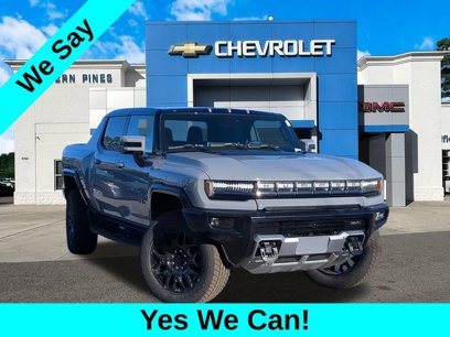 New 2025 GMC Hummer EV 2X w/ LPO, Dark Essentials Package